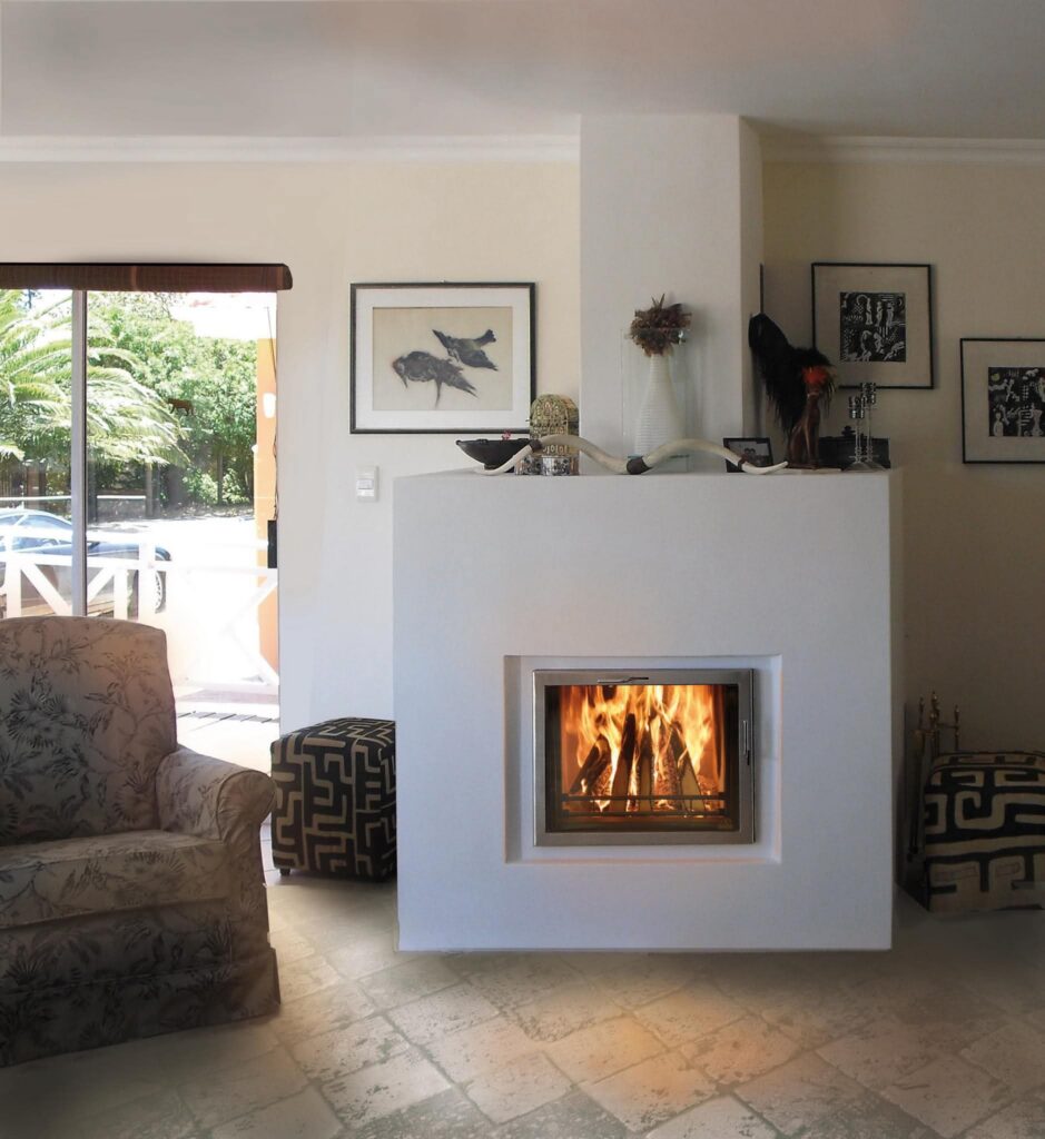 Masonry fireplace