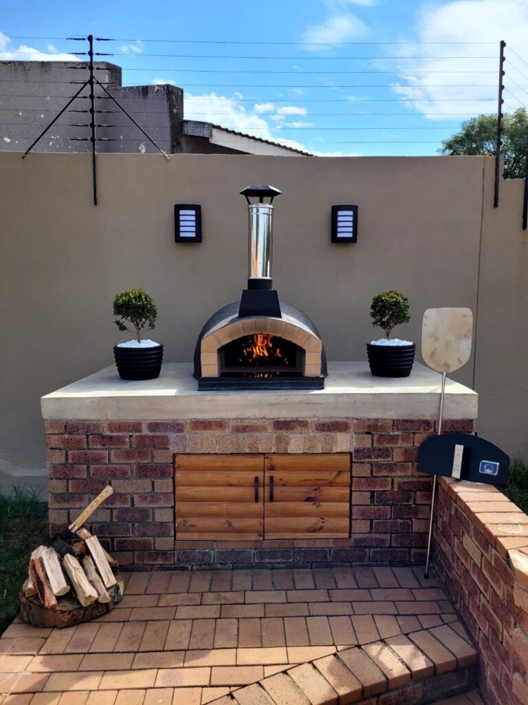 Eco Pizza Ovens Mezzano wood-fired pizza oven